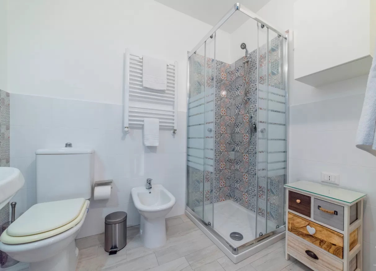 le 4 perle apartments bagno appartamento Giulia