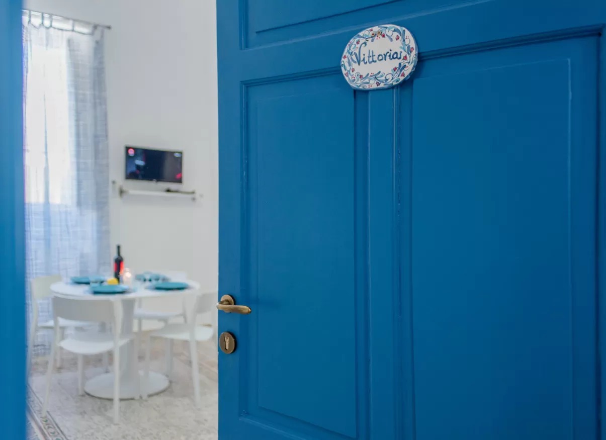 le 4 perle apartments ingresso appartamento vittoria